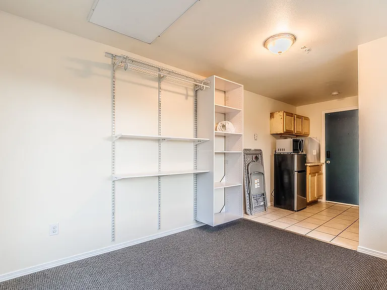 Solana Apodment Homes | International District — Photo 28