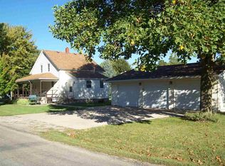 520 S 9th Ave, Washington, IA 52353