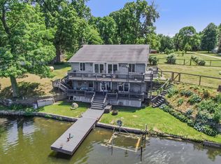 11226 Riverside Dr, White Pigeon, MI 49099