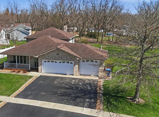 1549 Wayne Dr, Crete, IL