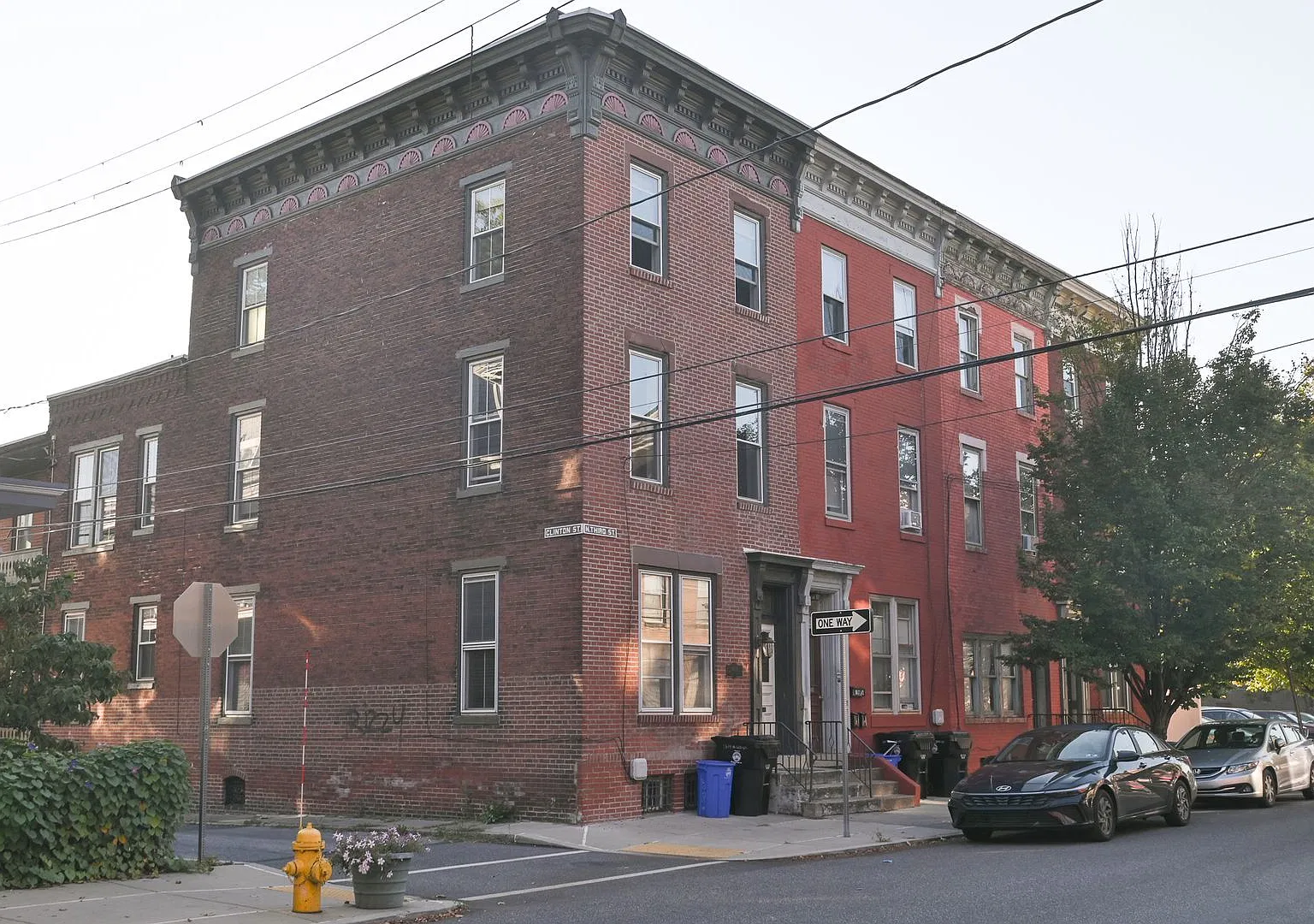 Large Single-Family Home on 3rd Street with Garage Parking — Photo 1