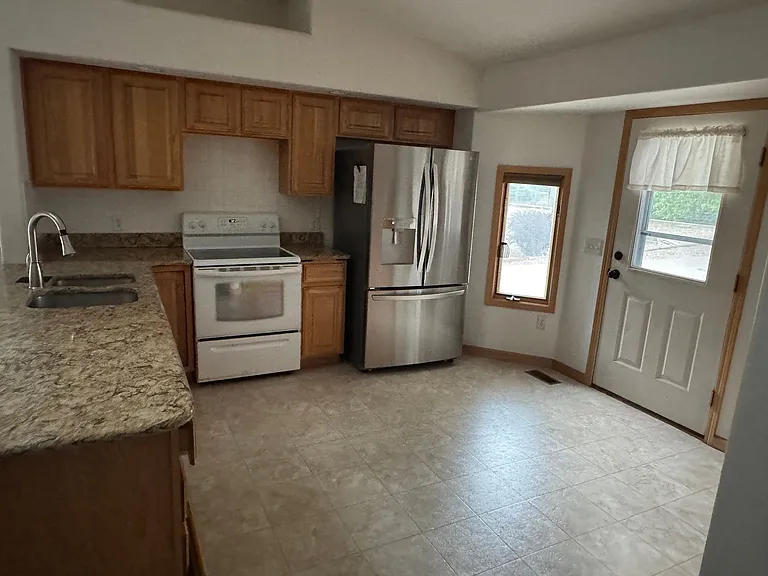 2108 Sherwood Forest Ct — Photo 9