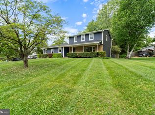 915 Lorraine Dr, Finksburg, MD 21048