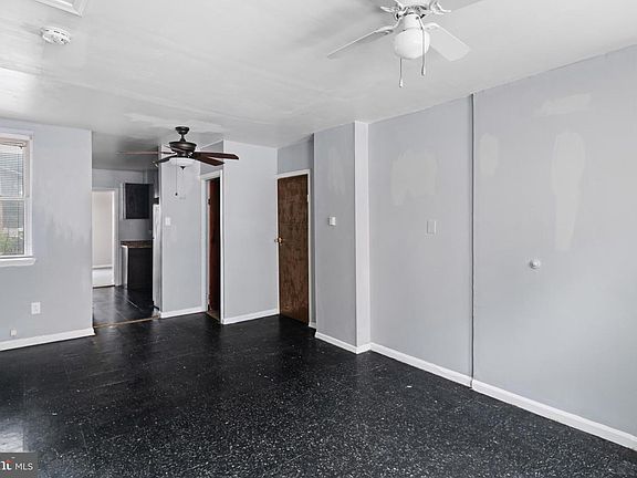 2nd image of 2407 N Marshall St