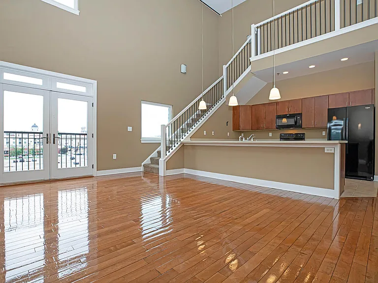 Midtown Lofts — Photo 31