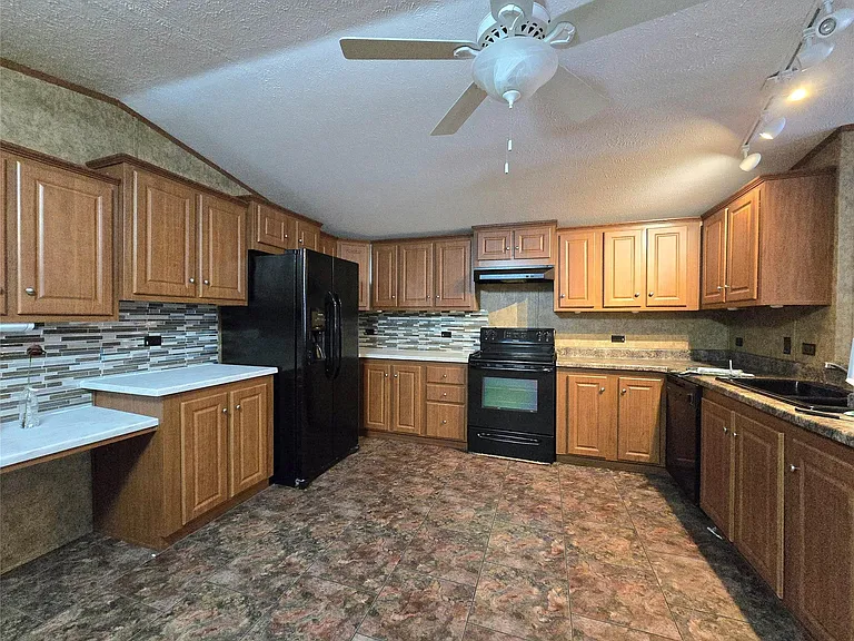 310 Vann Rd #C — Photo 6