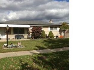 15717 Alsip St, Roseville, MI 48066