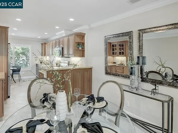 633 Terra California Dr APT 5, Walnut Creek, CA 94595