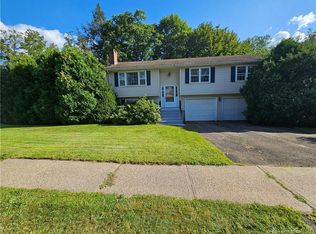2675 Albany Ave, West Hartford, CT 06117