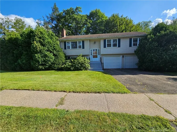 2675 Albany Avenue, West Hartford, CT 06117