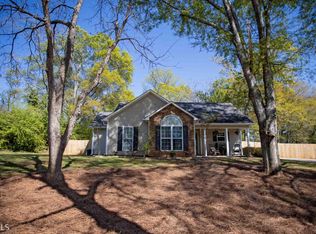 73 Thomas Rd, Lagrange, GA 30241