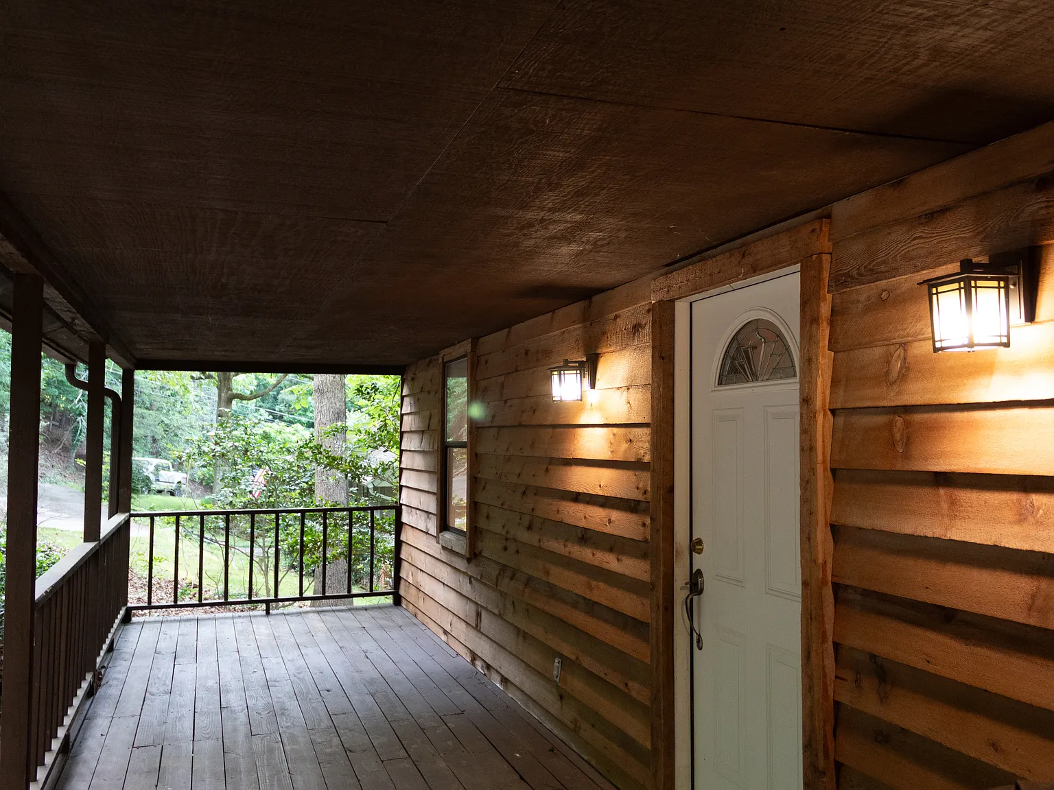 3 bed, 3.5 bath, 1920 sqft, $2,150 — Photo 4