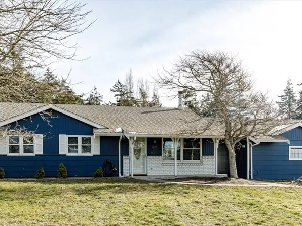 1970 Island View Road, Oak Harbor, WA 98277