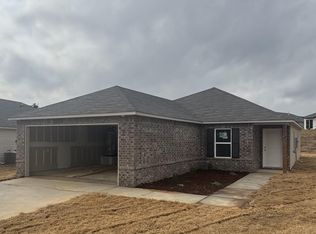 7072 Potomac Trl, Bauxite, AR 72011