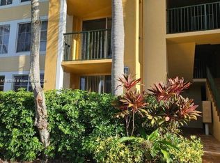 111 Yacht Club Way APT 106, Hypoluxo, FL 33462