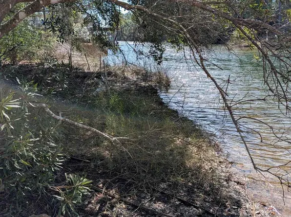 2649 San Clemente Dr, Milton, FL 32583