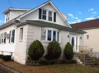 1 George St, Clifton, NJ 07011