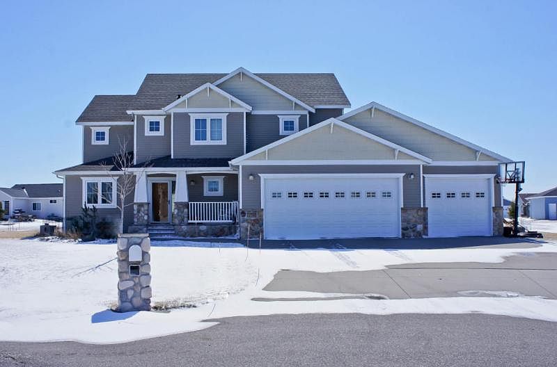 1st image of 1036 36th Street Cir S