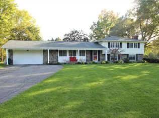 31 Van Cortland Dr, Pittsford, NY 14534