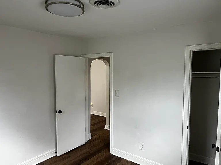 1030 McClain Dr — Photo 10