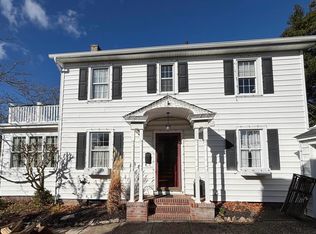 117 N Clermont Ave, Margate, NJ 08402