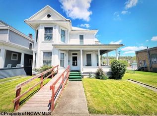 115 McGraw Ave, Grafton, WV