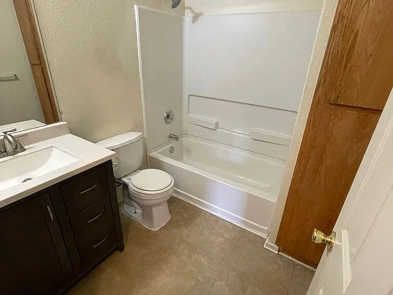 15268 Sequoia St. — Photo 9