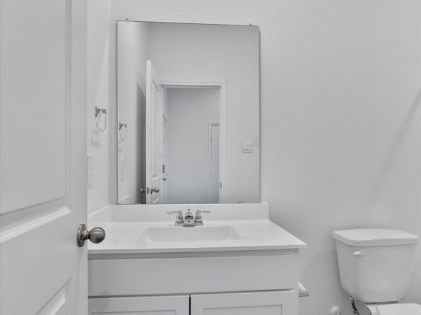 599 Arnold Loop #B, Kyle, TX 78640