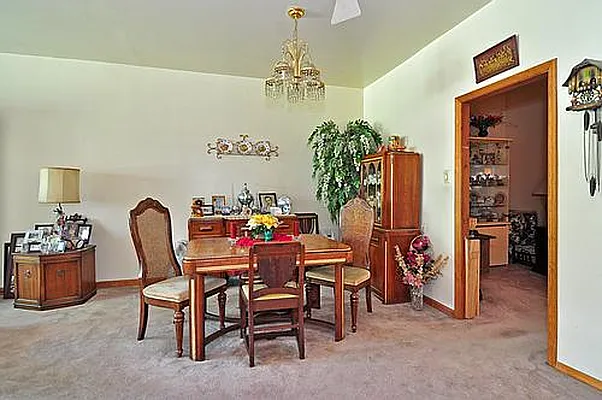 Sold by House-N-Key Realty | media 9
