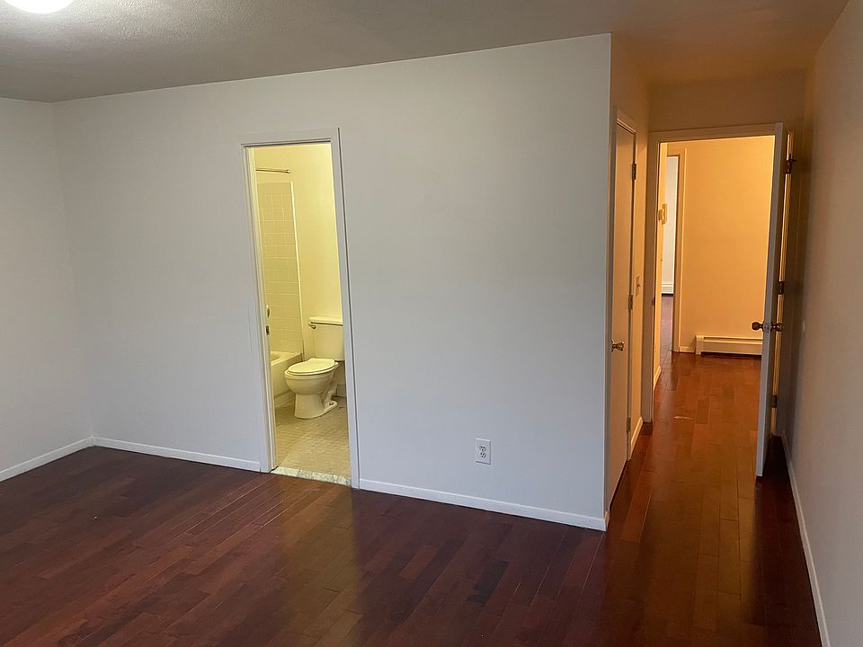 Master bedroom, 2nd floor,