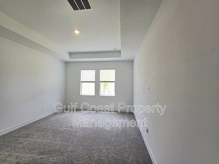 11757 71st Ave E — Photo 15