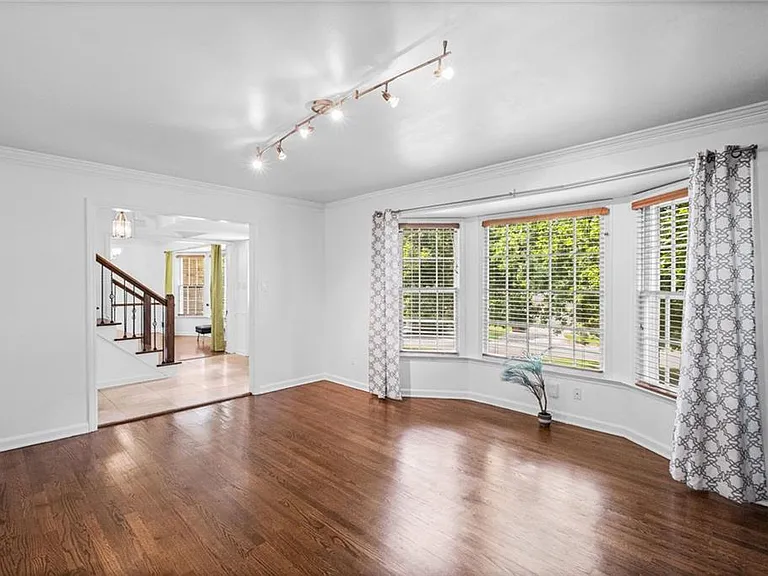 5291 Manhasset Cv — Photo 10