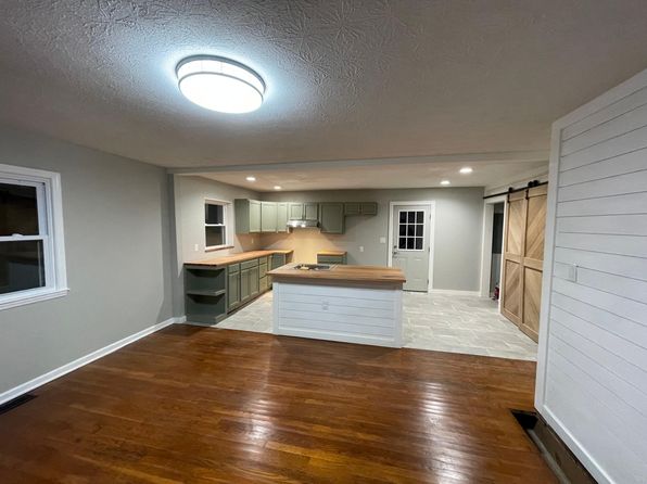 256 Radcliffe Rd