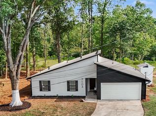 7103 Apache Ln, Riverdale, GA 30274