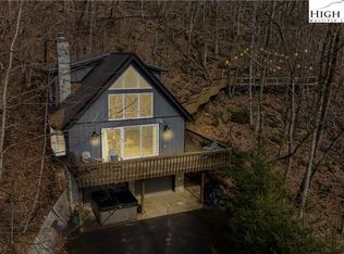 556/558 Thorncliff Drive, Seven Devils, NC 28604