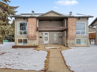 83 Northwoods Vlg NW, Edmonton, AB T5X1T2