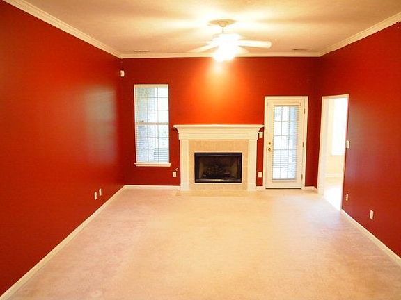 5th image of 5038 Sussex Dr