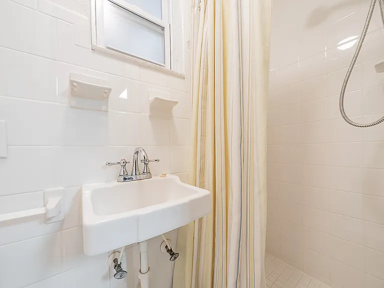 7715 Sue Ellen Dr — Photo 14