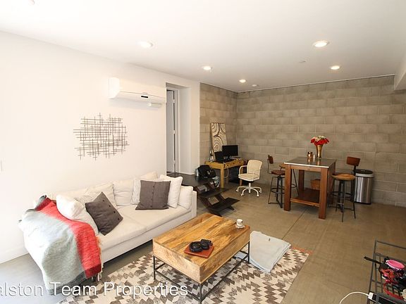 3rd image of 3779 Florida St APT 1