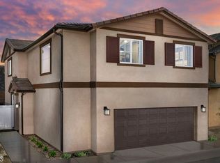 32696 Crystal Cove Ct, Winchester, CA 92596