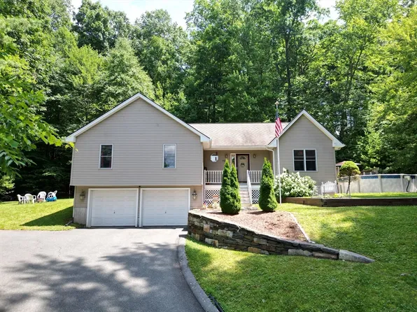 72 Cara Ln, East Longmeadow, MA 01028