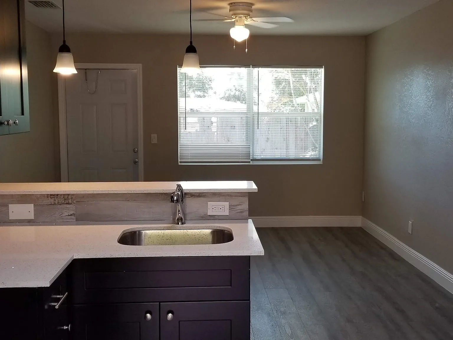 2 bed, 1.0 bath, $2,250 — Photo 4
