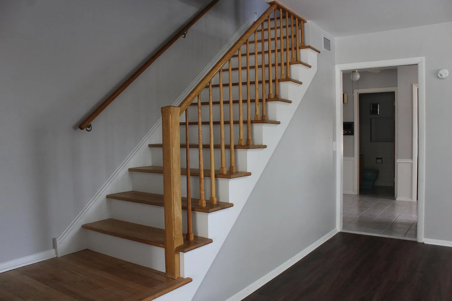 312 Ashland Ave photo 1