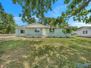29364 Lakeview Dr, Ardmore, AL 35739