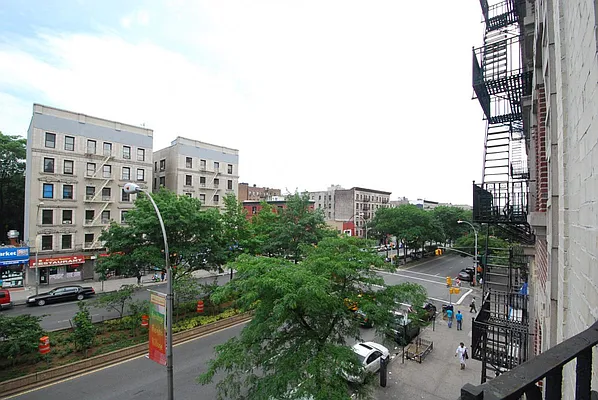 Rented by Bohemia Realty Group | media 12