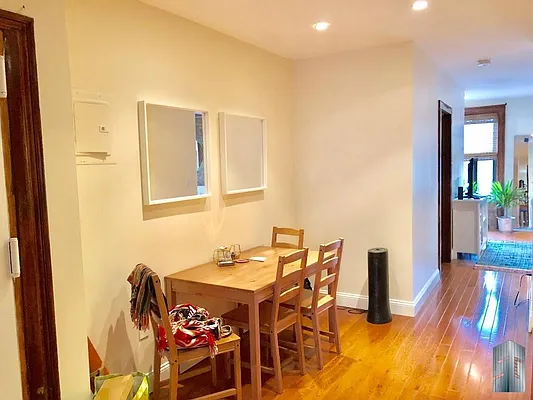 Rented by Skyline Group Real Estate | media 37