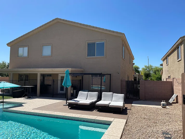 12376 W Sells Dr — Photo 33