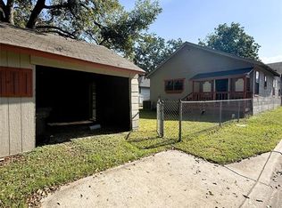 1444 W 6th Ave #1444, Corsicana, TX 75110