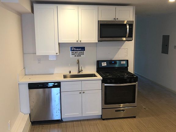 4th image of 2049 San Jose Ave #A