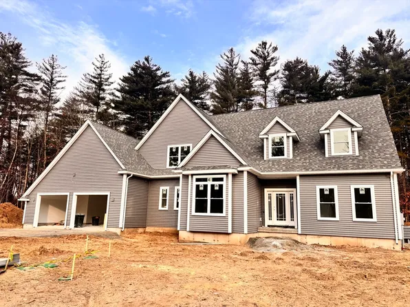 8 Colony Rd, Hadley, MA 01035